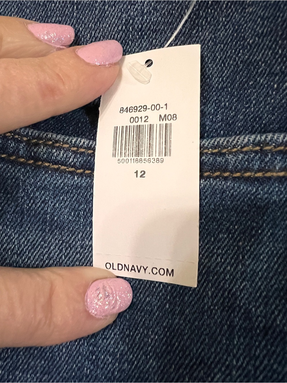 Old Navy Blue Denim Shorts with Contrast Stitching NWT size 12 - Picture 8 of 8